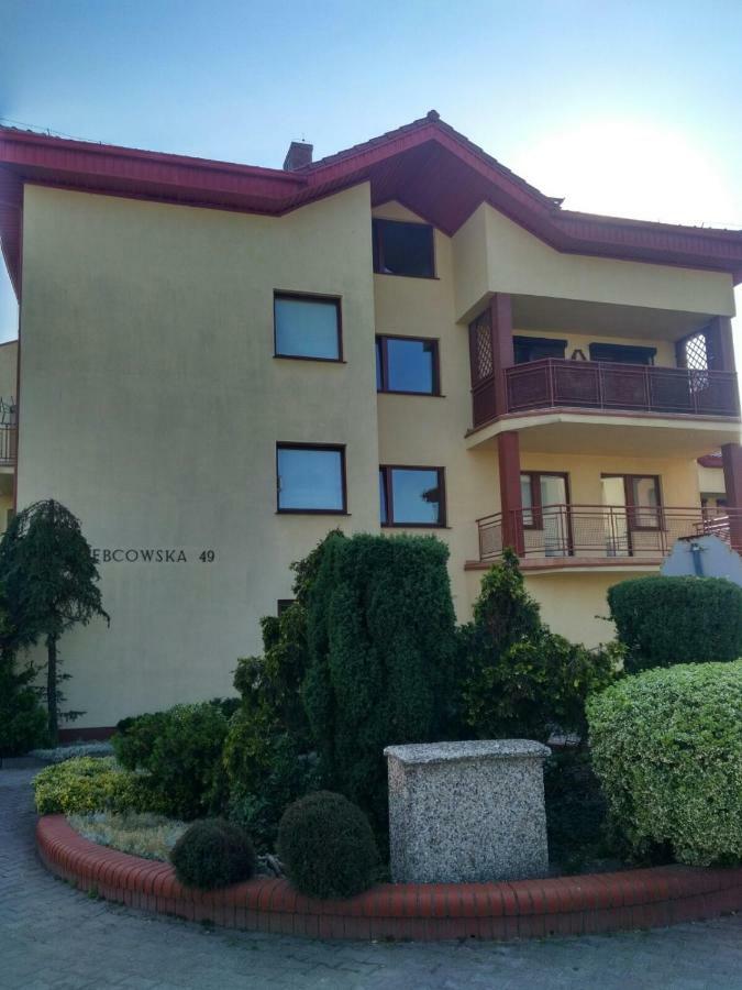 Apartament Zebcowska أوستروف فيلكابورسكي المظهر الخارجي الصورة